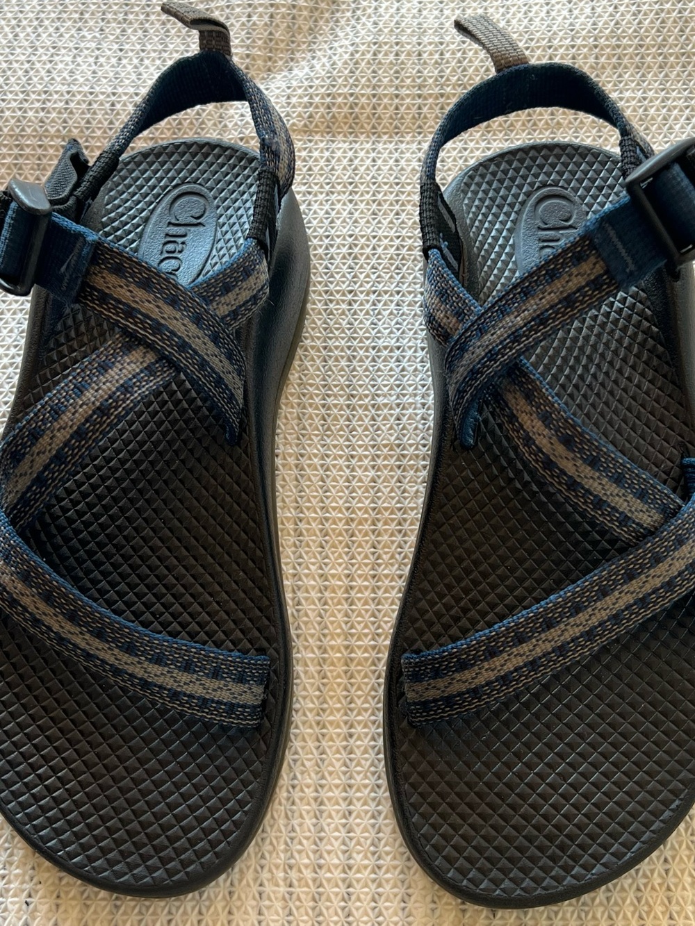 Chaco kidsBlack Sandals with Navy Straps